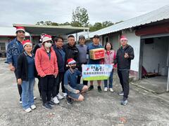 LINE_ALBUM_113.12.13池上農會X池上青農 聖誕送暖 溫暖同行 公益活動_241213_5